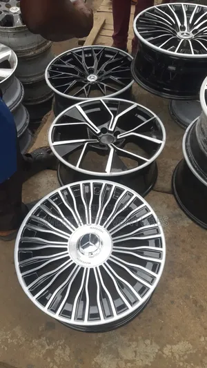 Photo - New Models Mercedes Alloy Wheels 19inches
