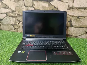Laptop Acer Predator Helios 300 24GB Intel Core I7 HDD+SSD 1T