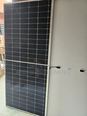 600w Canadian Solar Panel