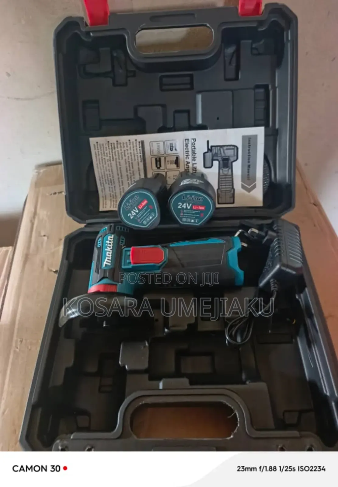 24v Makita Mini Angle Grinder 3"