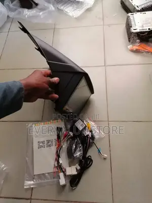 Mitsubishi L200 Android Player + Reverse Camera