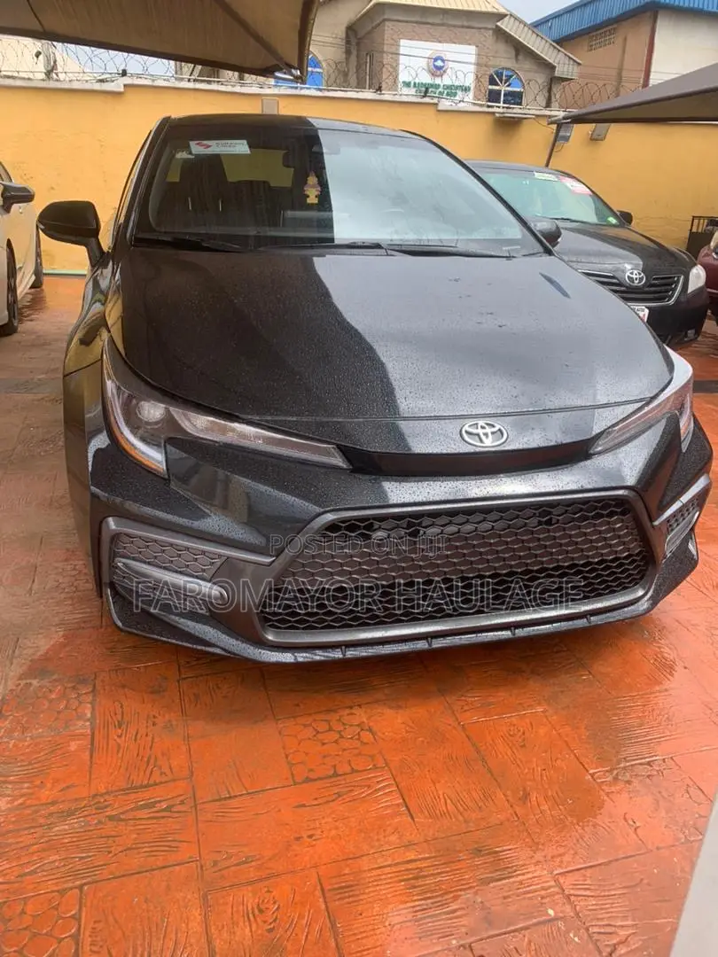 Toyota Corolla LE 2020 Black