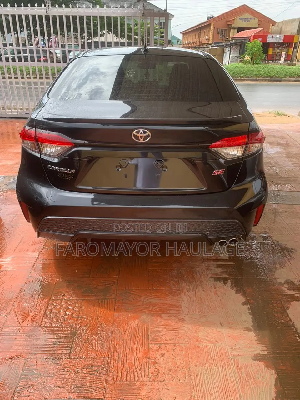 Toyota Corolla LE 2020 Black