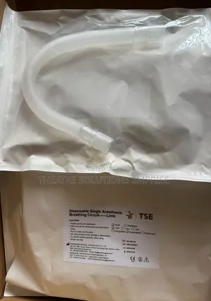 Disposable Expandable Ventilator-humidifier Connector/ Limb