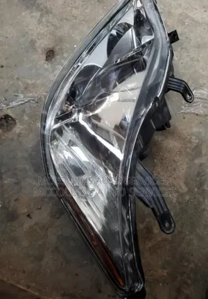 Set of Es 350 2010 Headlight