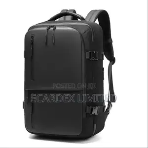 25l Capacity Travel Back Pack