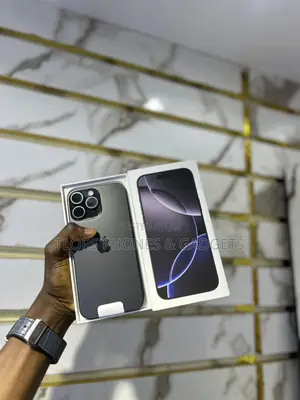 New Apple iPhone 16 Pro Max 256 GB Black