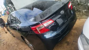 Toyota Camry LE 4dr Sedan (2.5L 4cyl 6A) 2014 Matt Black