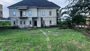 5bdrm Duplex in Orchid, Lekki for sale