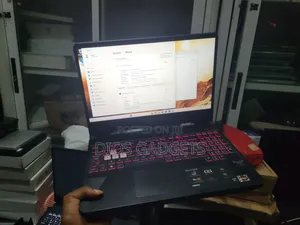 Laptop Asus TUF Dash F15 16GB AMD Ryzen 5 SSD 512GB