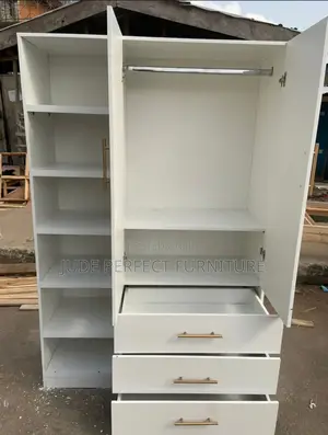 High Specious Family Size Wardrobe