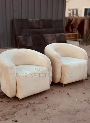 High Standard Quality 2 Single Seater Sofas