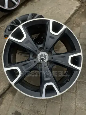 Photo - 19 Rim For Mercedes Benz Gla 2018 & 2020 Model Oem Wheels