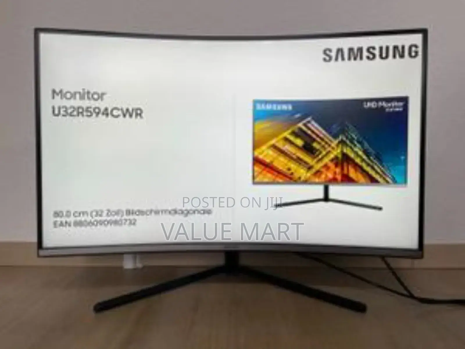 Samsung 32 Inches Curved
