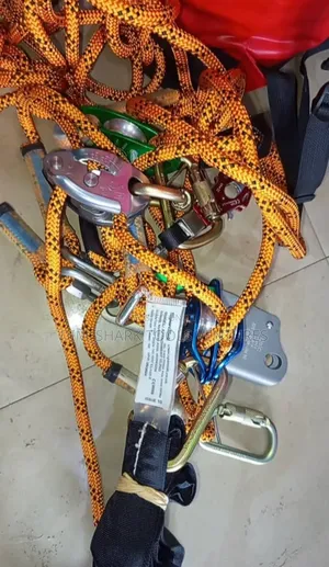 Safety Rescue/Climbing Kit(Available)