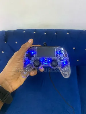 Nacon Ps4 and Pc Game Pad With Light