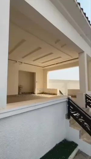 Furnished 17bdrm Mansion in Asokoro for sale
