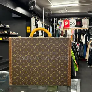 Louis Vuitton Premium Luxury Quality Briefcases