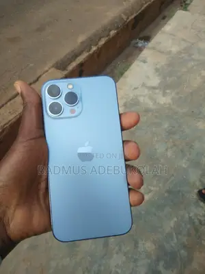 Photo - Apple iPhone 13 Pro Max 256 GB Blue