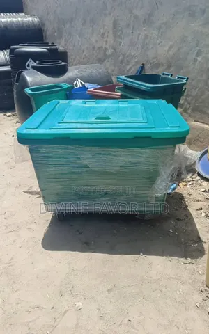 660 Litre Geepee Waste Bin