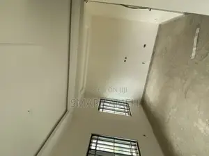 5bdrm Duplex in Jahi for rent