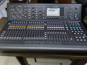 M32 Midas Digital Console for Live and Studio With 40-Inputs