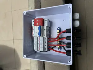 4 Stings Pv Combiner Box for Solar System