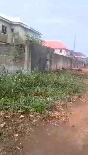 Plot in a Serene Environment