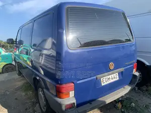 Volkswagen Transporter 2002 Blue