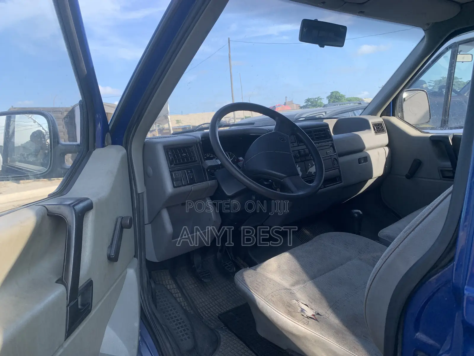 Volkswagen Transporter 2002 Blue