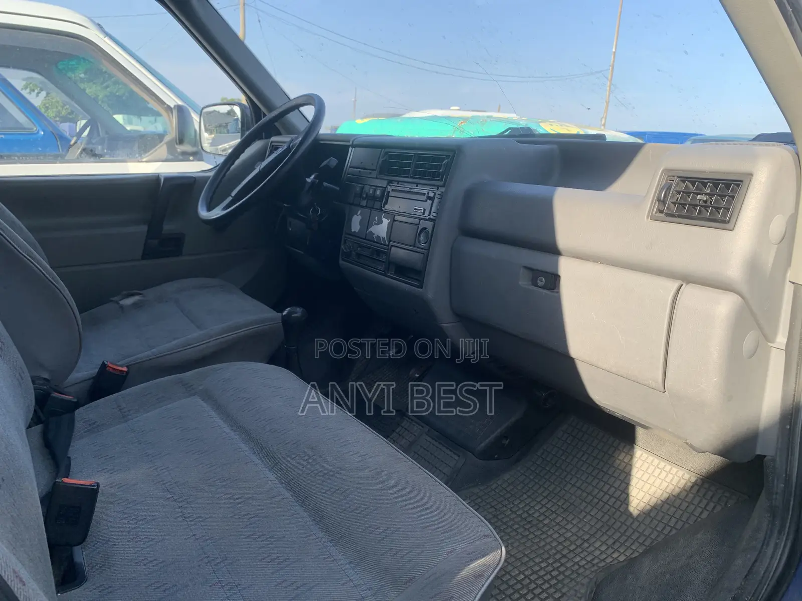 Volkswagen Transporter 2002 Blue