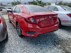 Honda Civic 2017 Red