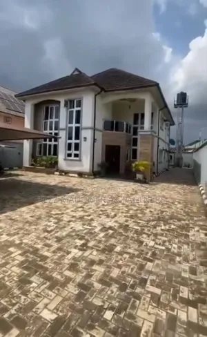 4bdrm Duplex in Farm Road 2 Eliozu, for sale