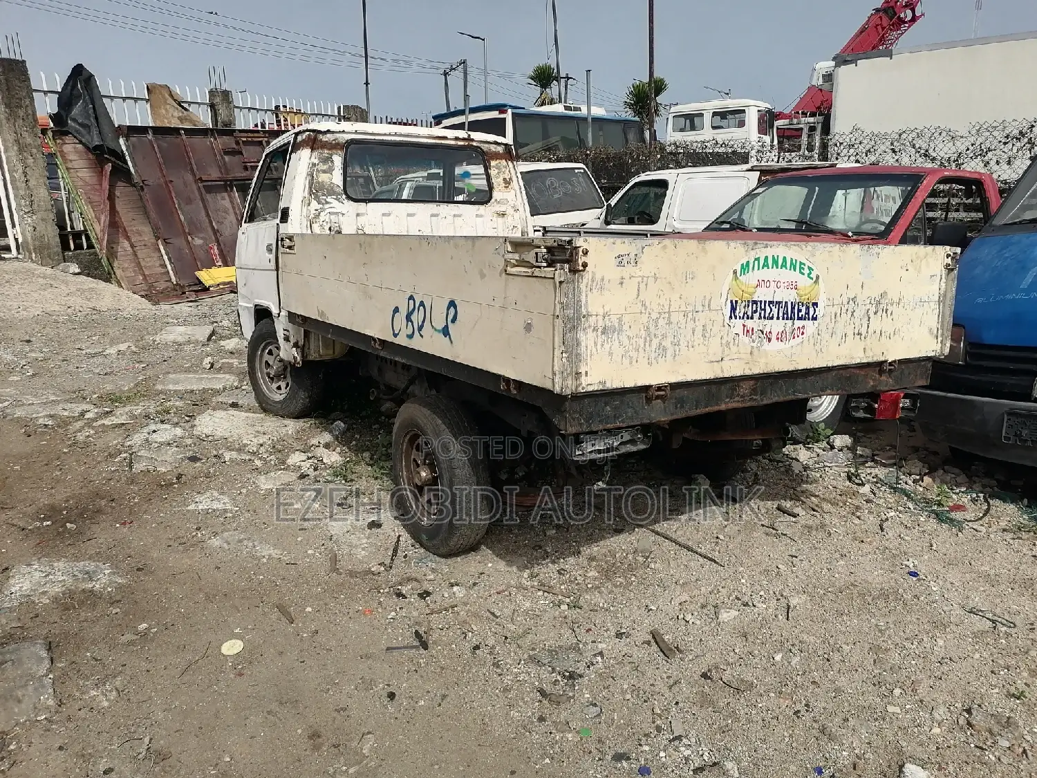 Mitsubishi L300 1998 White