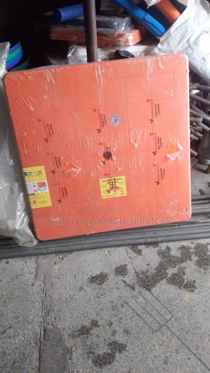 Plastic Foldable Table for Restaurant