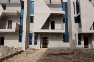 4bdrm Townhouse/Terrace In Karsana For Sale