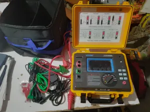 Insulation Tester 500_15000v