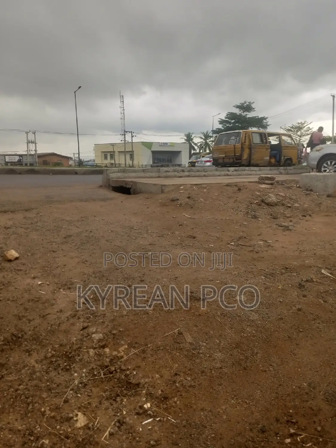 Plot Facing Ikorodu Expressway