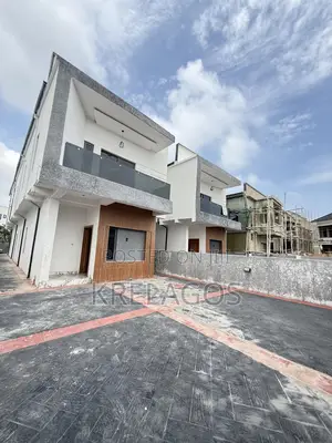 4bdrm Duplex in Sangotedo for sale