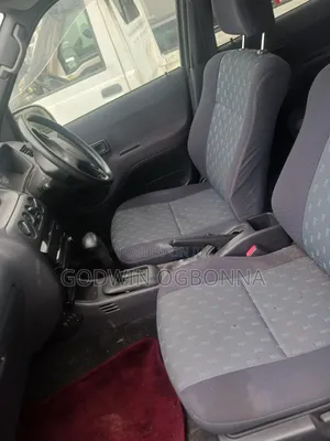 Daihatsu Hijet 2006 Silver