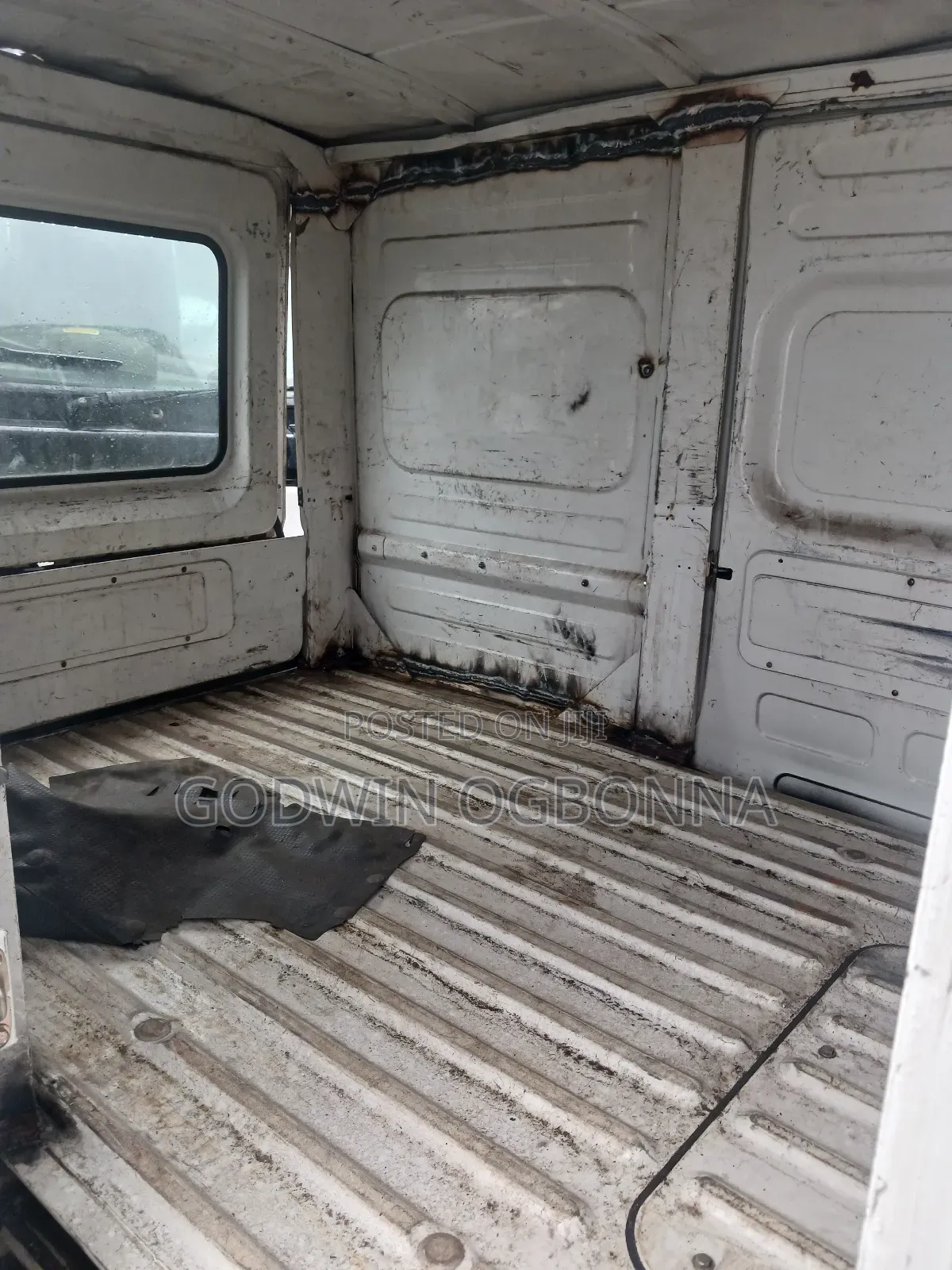 Daihatsu Hijet 2007 White