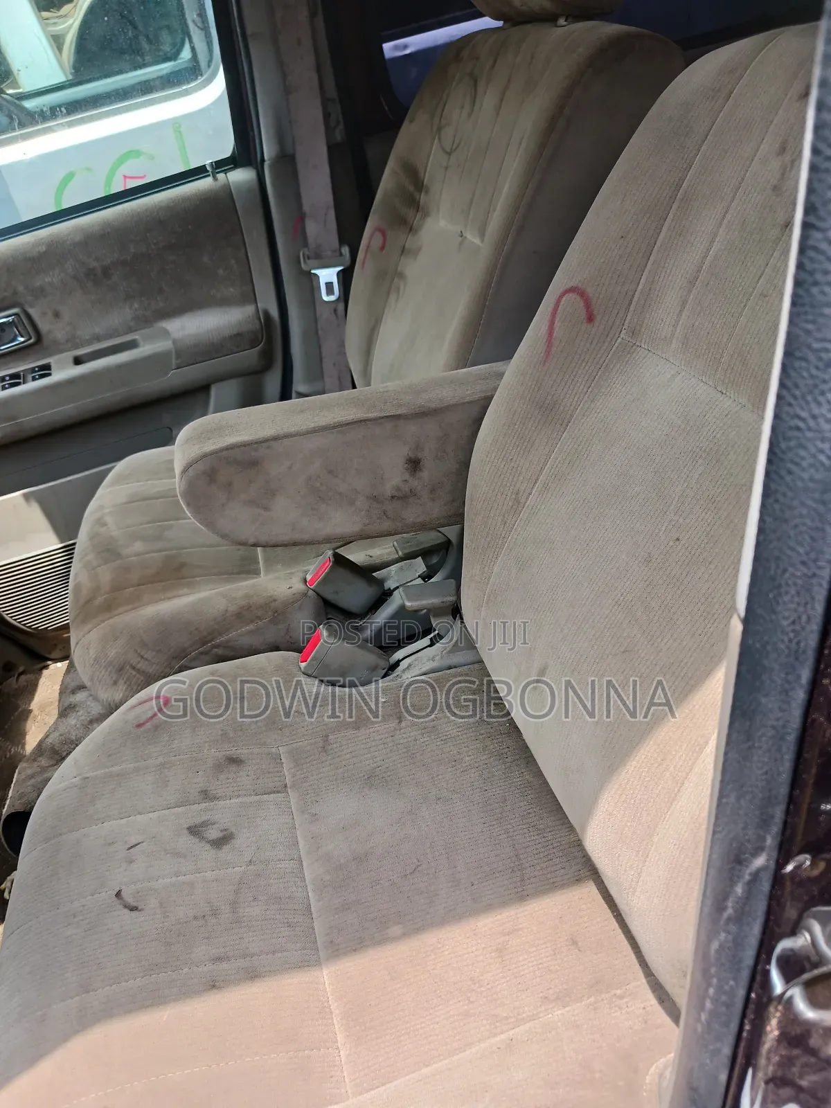 Daihatsu Hijet 2012 Red