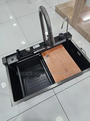 Luxury Stainless Steel Kitchen Sink With Accessories