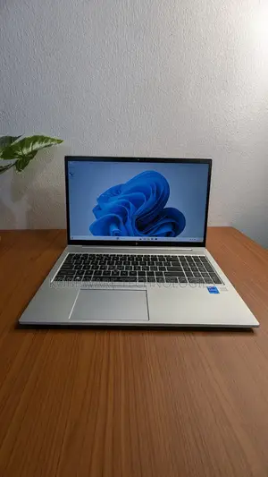 Laptop HP EliteBook 850 G8 16GB Intel Core i5 SSD 512GB