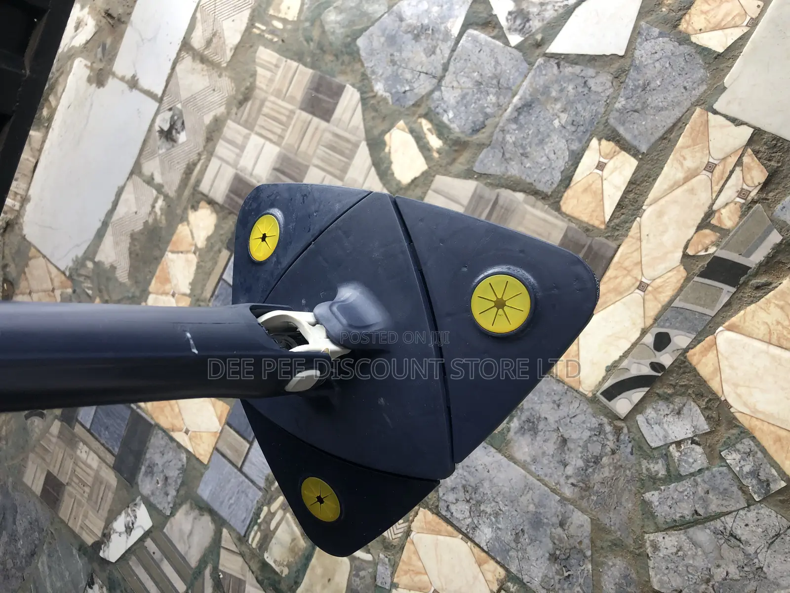 Triangle Mop