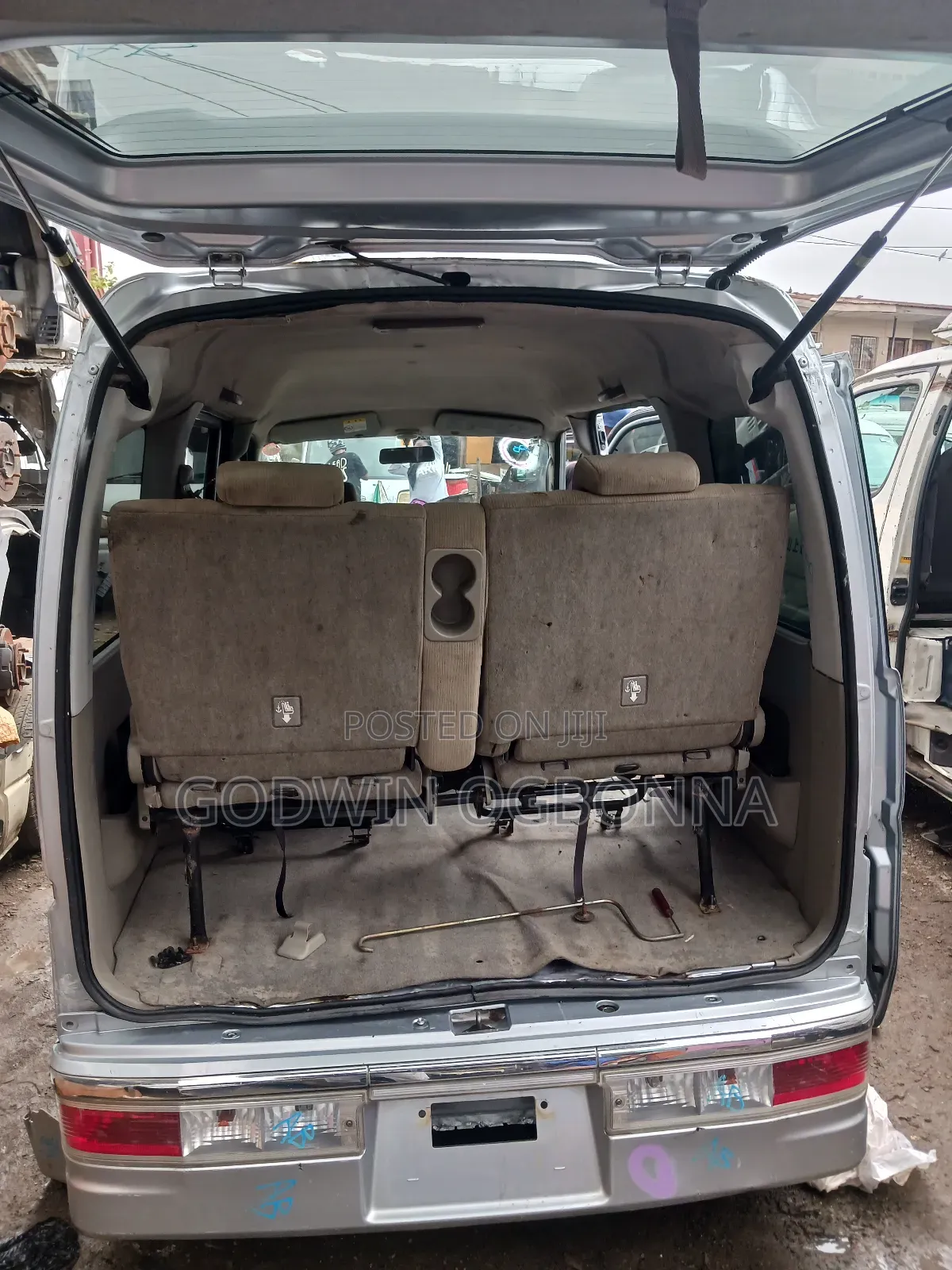 Daihatsu Hijet 2014 Silver