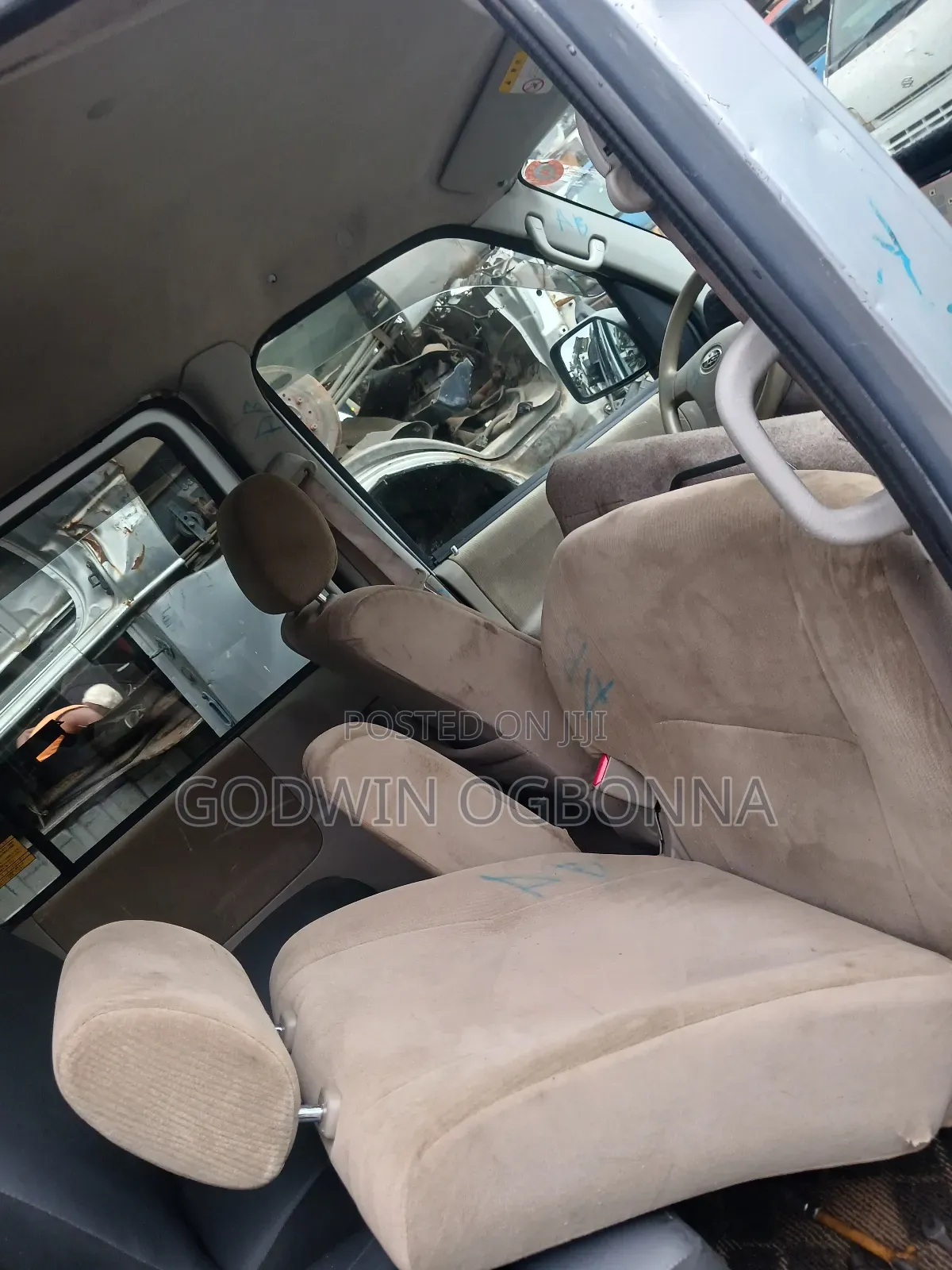 Daihatsu Hijet 2014 Silver