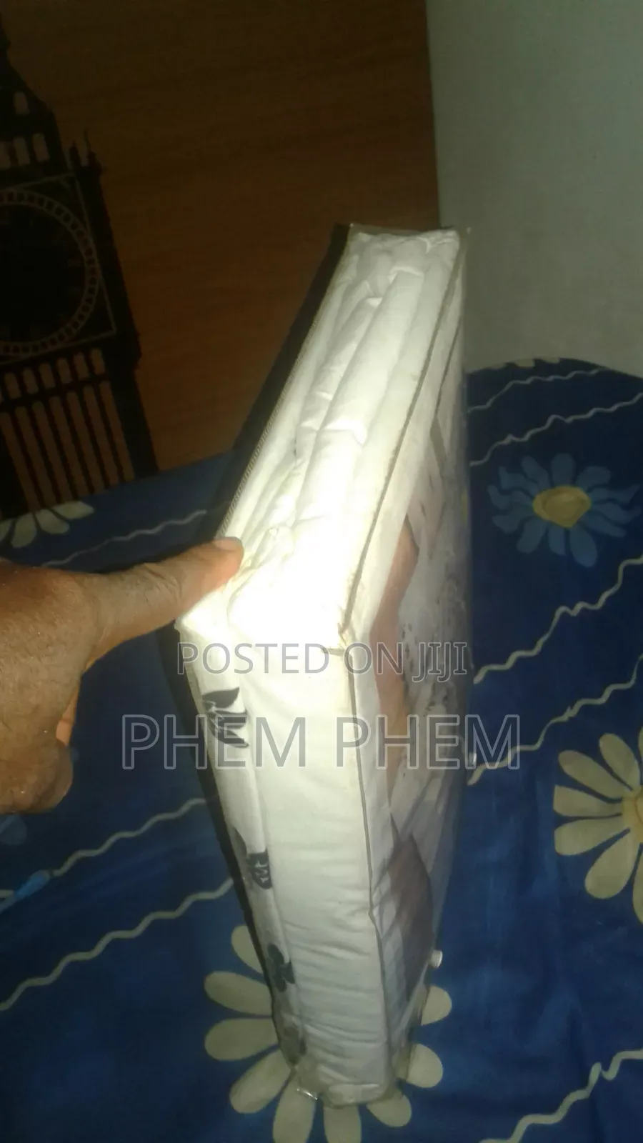 Complete Vivichan Classic Bedsheet Set