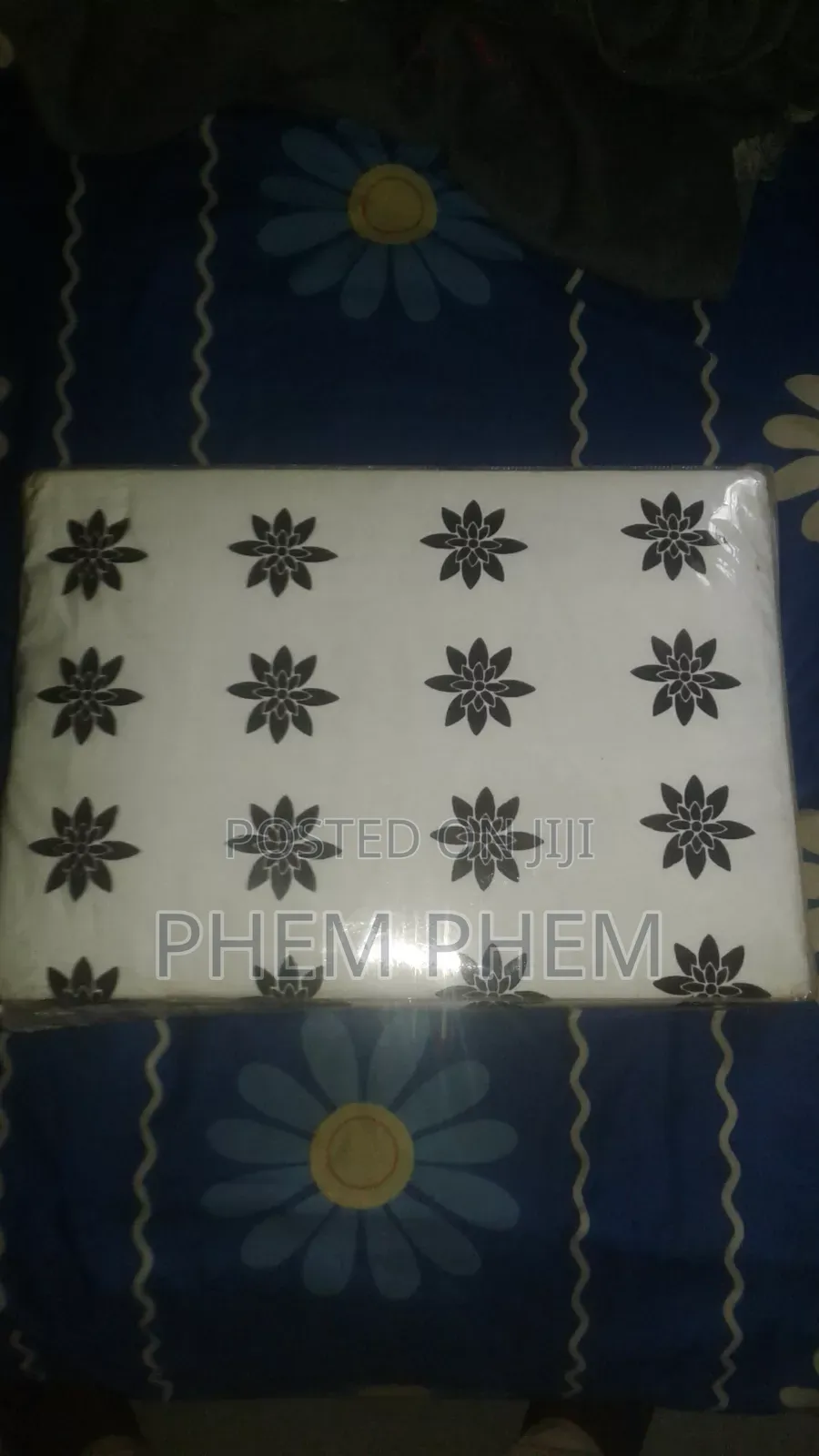 Complete Vivichan Classic Bedsheet Set