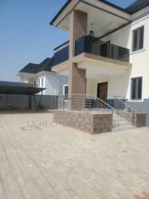 Photo - 4bdrm Duplex in Admiralty Estate for rent